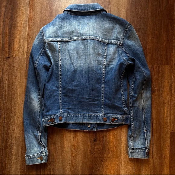 GAP Denim Jacket XS | Classic Blue Button-Up Jean Jacket Fitted Stretch Trucker - Picture 3 of 8